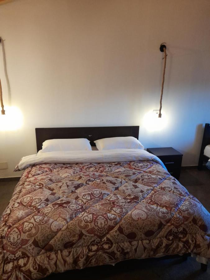 Windmill Shkodra Gesthouse Camping & Grill エクステリア 写真