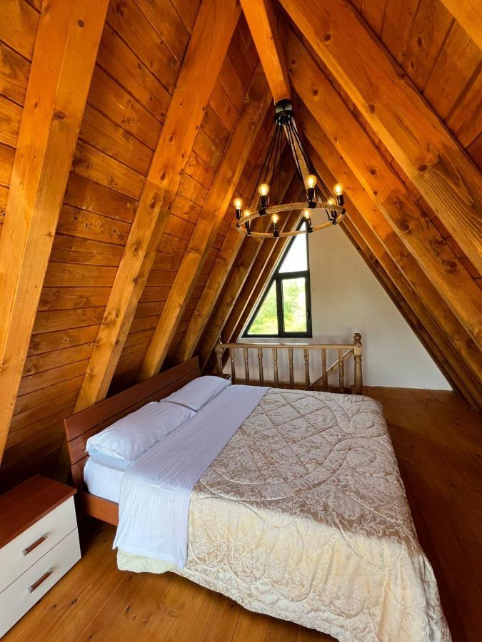 Windmill Shkodra Gesthouse Camping & Grill エクステリア 写真