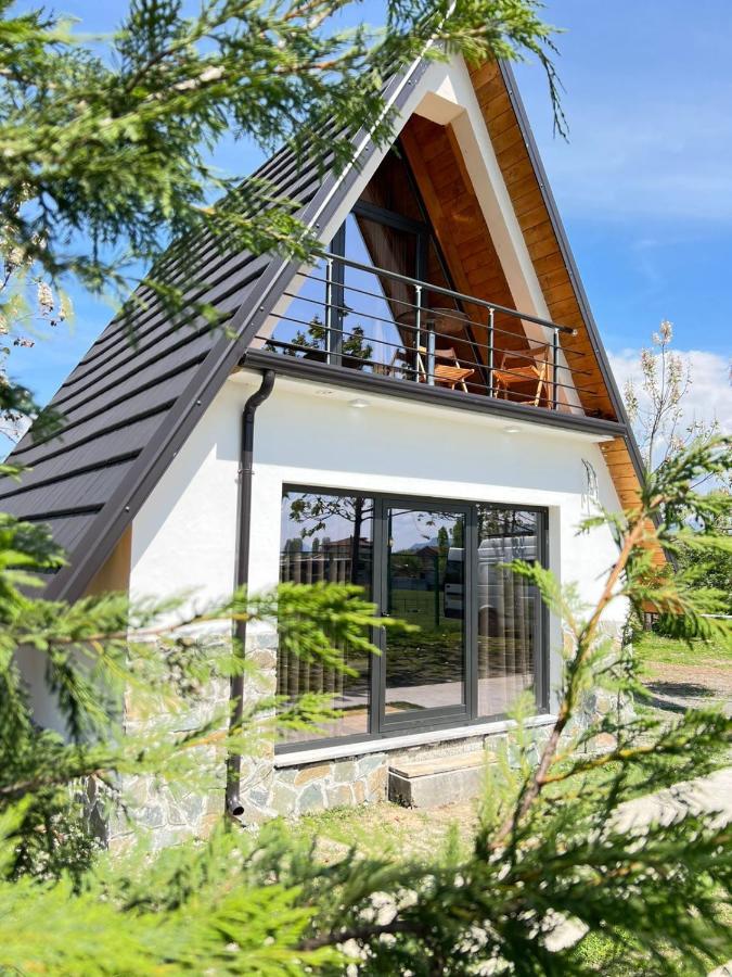 Windmill Shkodra Gesthouse Camping & Grill エクステリア 写真