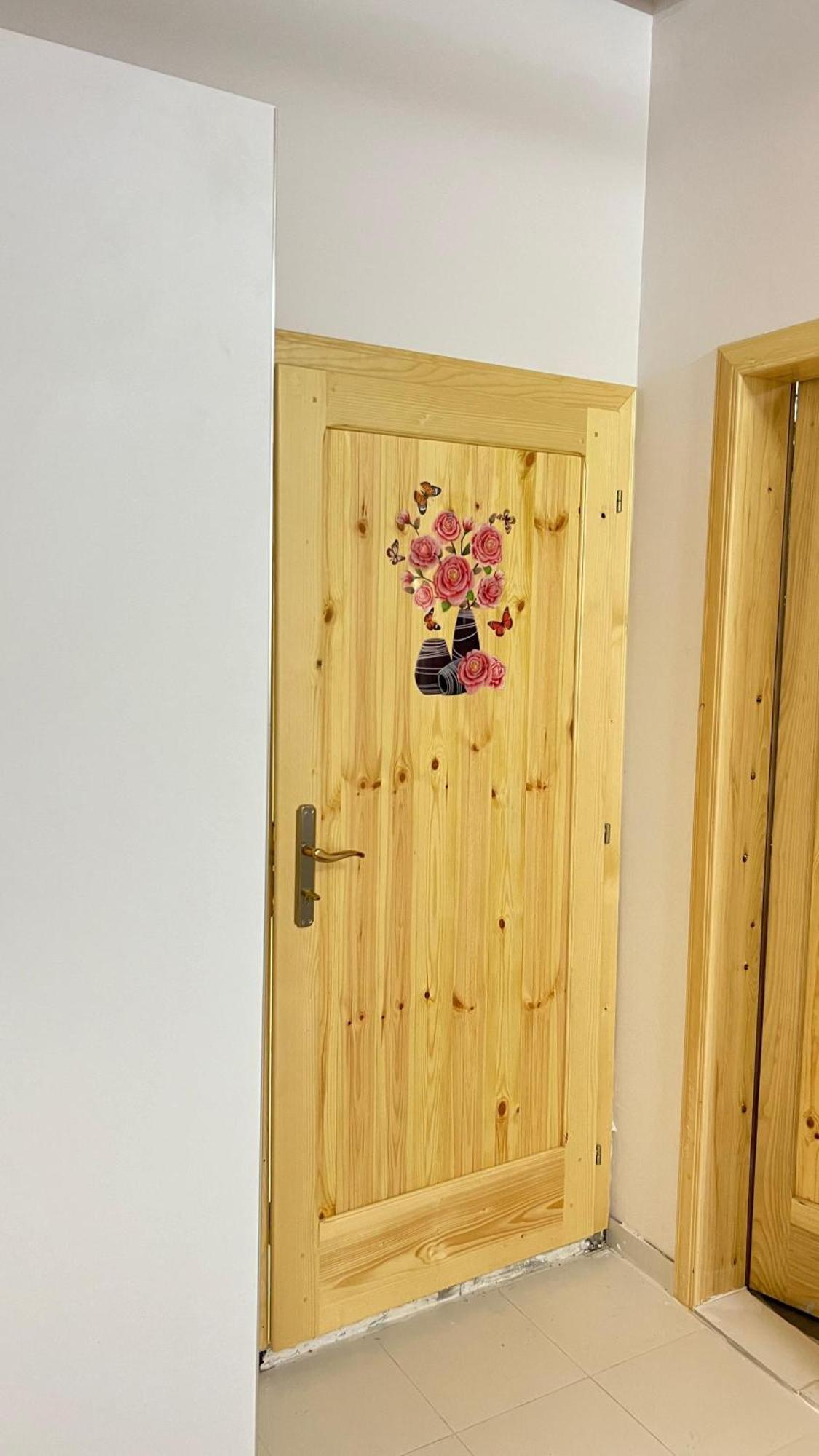 Windmill Shkodra Gesthouse Camping & Grill エクステリア 写真